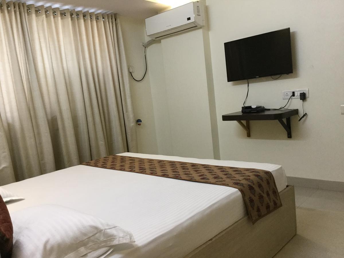 Arista Service Apartments Bombay Exterior foto